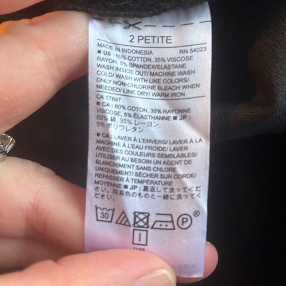 Banana Republic Petite Black Pencil Skirt Career Office Interview Work 2P - Picture 4 of 4